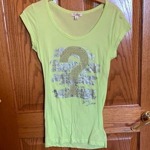 Guess top.  NWOT.  Never worn.